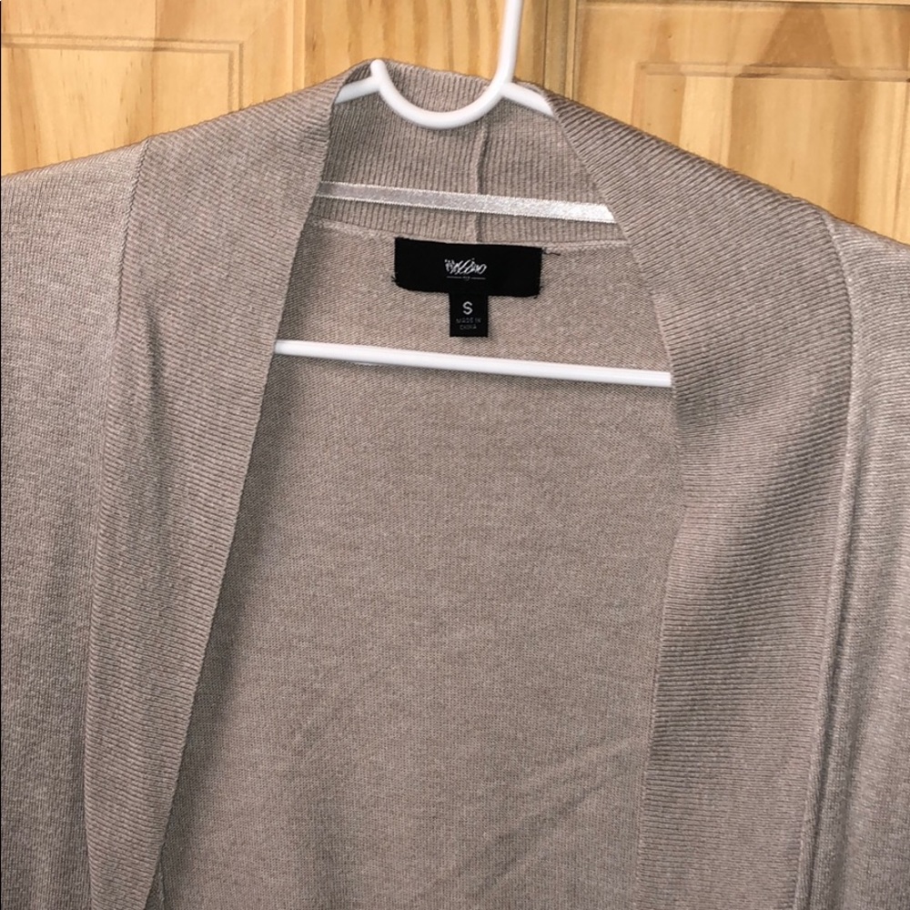 Sweater - Picture 2 of 13